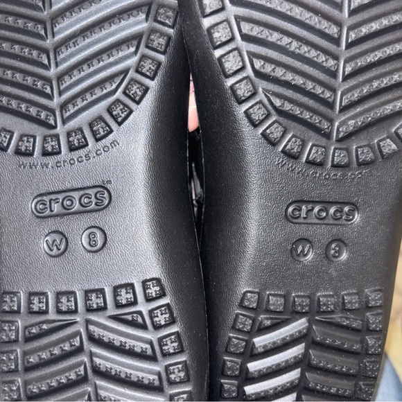 CROCS Women’s Kadee II Flip NWT - Picture 7 of 13